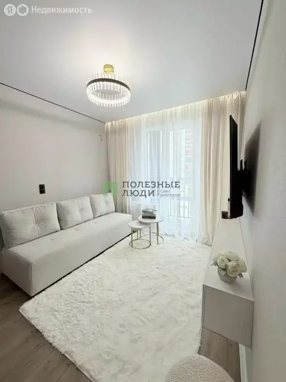 1-комнатная квартира: село Первомайский, улица Оружейников, 3/2 (38 м) - Фото 2