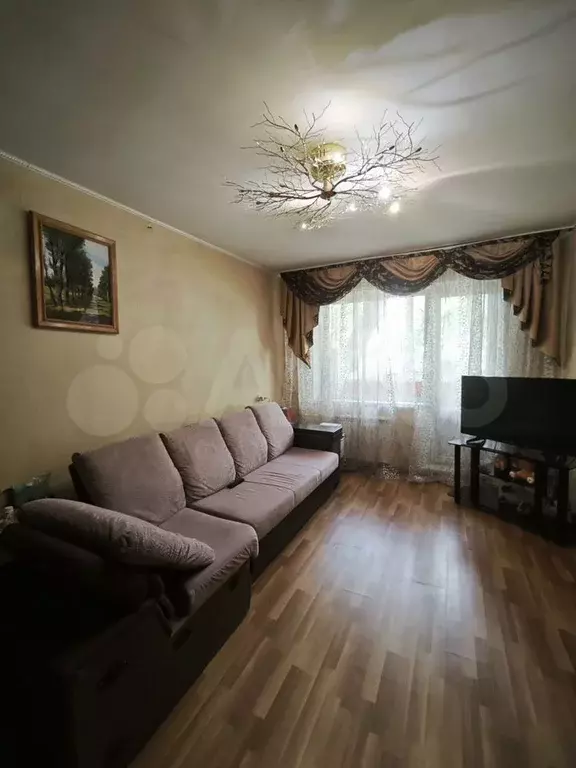 Комната 30 м в 3-к., 2/5 эт. - Фото 0