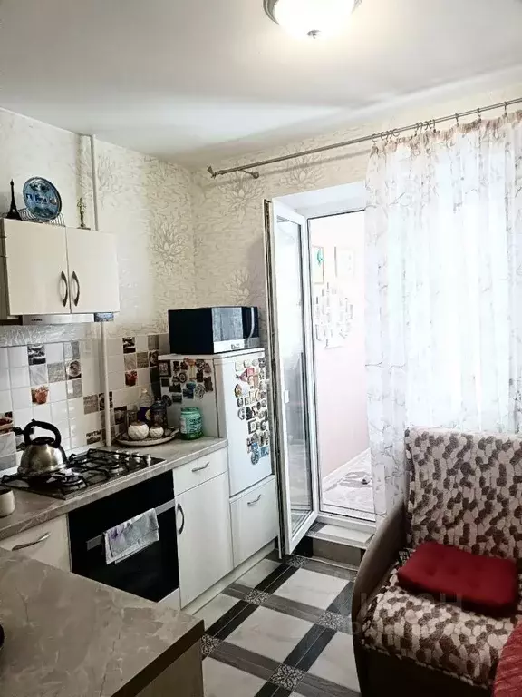 1-к кв. Ленинградская область, Кириши просп. Героев, 19 (42.6 м) - Фото 1