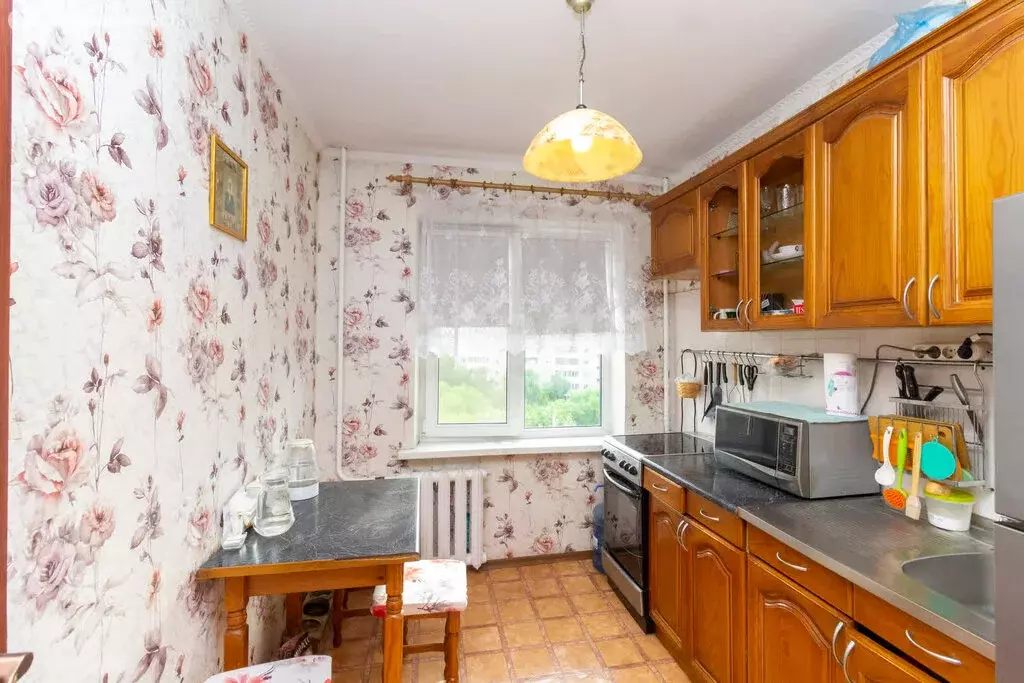 3-комнатная квартира: Тюмень, улица Самарцева, 34 (61.8 м) - Фото 1