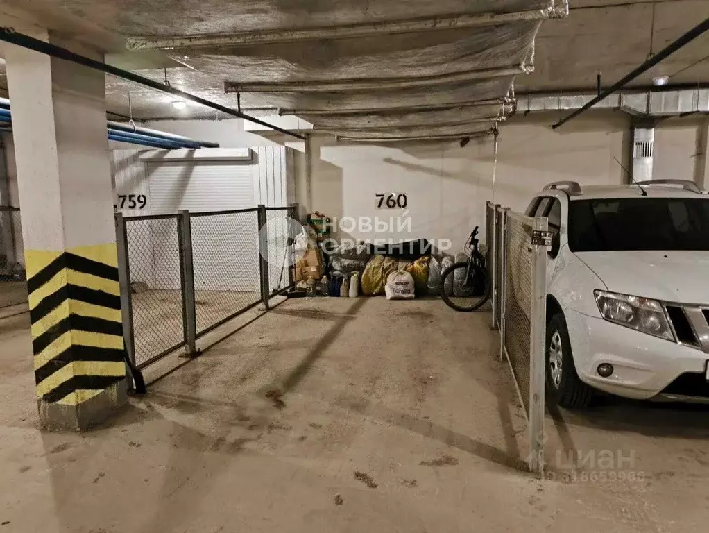 Гараж в Свердловская область, Екатеринбург ул. Анатолия Мехренцева, ... - Фото 1