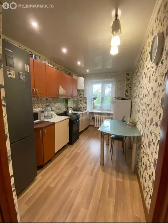 3-комнатная квартира: Толбазы, Партизанская улица, 1 (66.1 м) - Фото 0