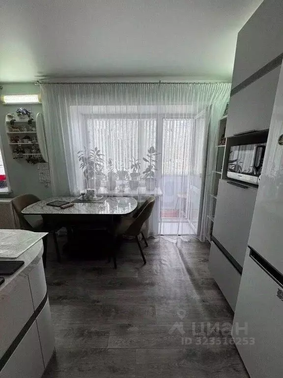 2-к кв. Коми, Сосногорск г. Сосногорск муниципальное образование, ул. ... - Фото 1