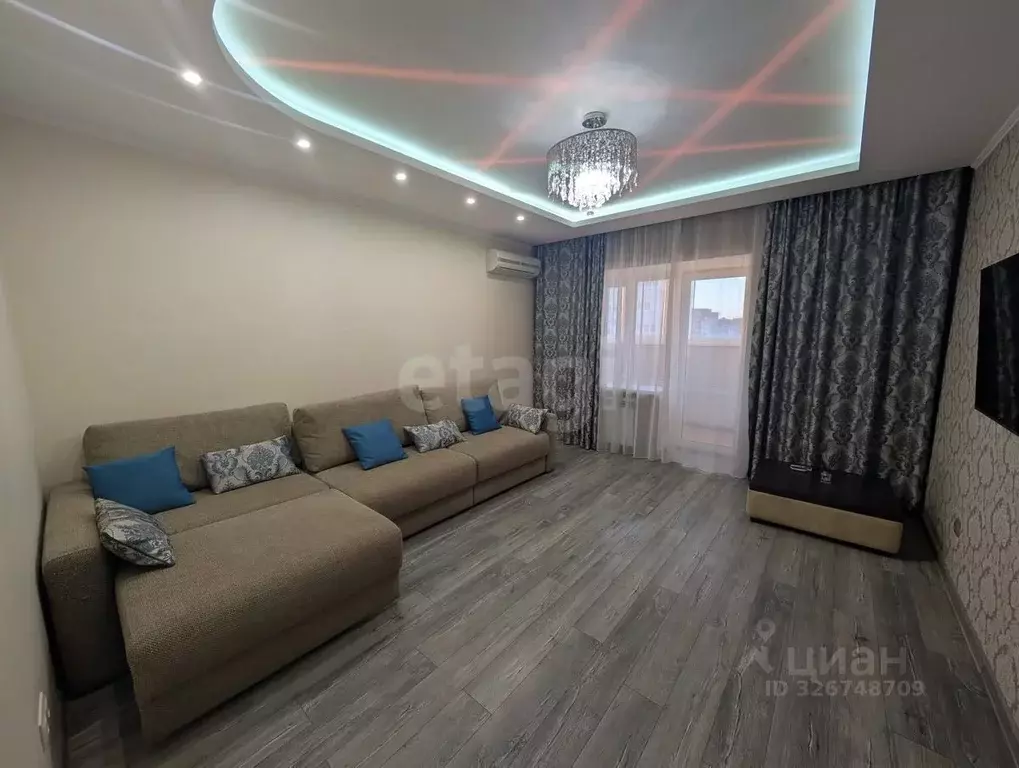 2-к кв. Тюменская область, Тюмень ул. Салтыкова-Щедрина, 58/3 (70.0 м) - Фото 1