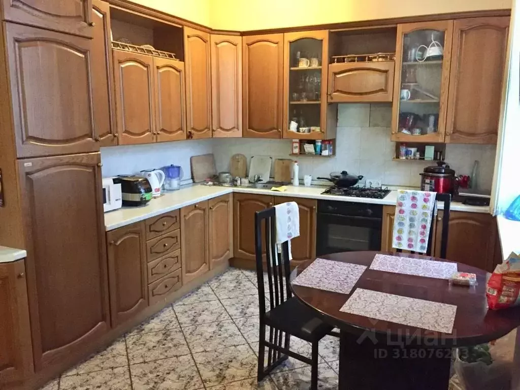 3-к кв. Москва ул. Кедрова, 7К1 (97.8 м) - Фото 0
