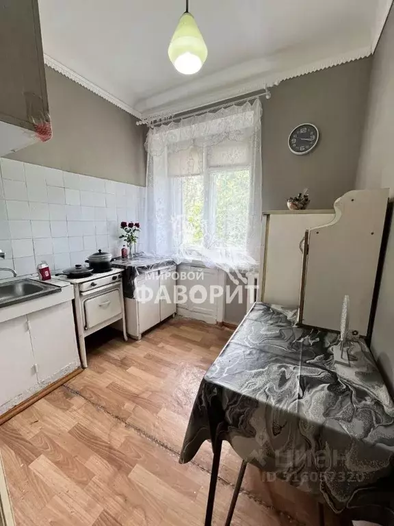 2-к кв. Оренбургская область, Орск Новый город мкр, ул. Макаренко, 21 ... - Фото 0