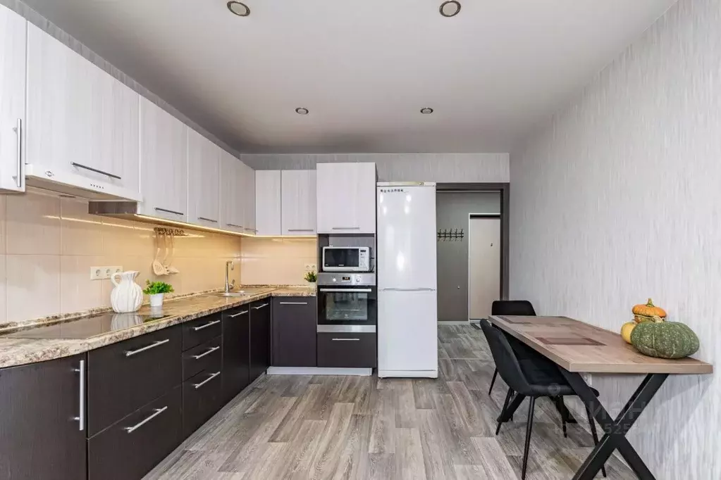 1-к кв. Свердловская область, Екатеринбург ул. Заводская, 75 (43.0 м) - Фото 1