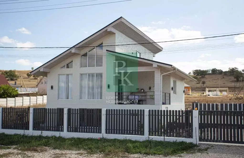 Дом в Севастополь с. Вишневое, ул. Мира, 53 (253 м) - Фото 1