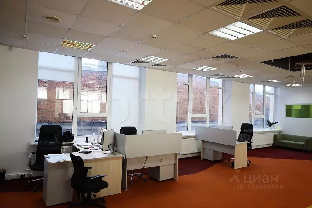 Офис в Москва ул. Орджоникидзе, 11С1а (722 м) - Фото 2