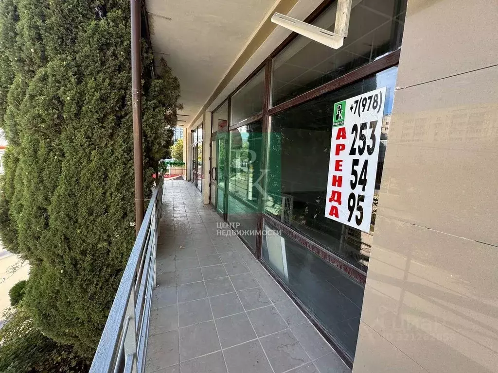 Помещение свободного назначения в Севастополь просп. Октябрьской ... - Фото 2