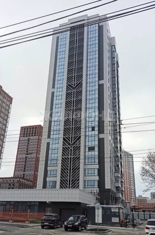 3-к кв. Новосибирская область, Новосибирск ул. Писарева, 44 (68.8 м) - Фото 1