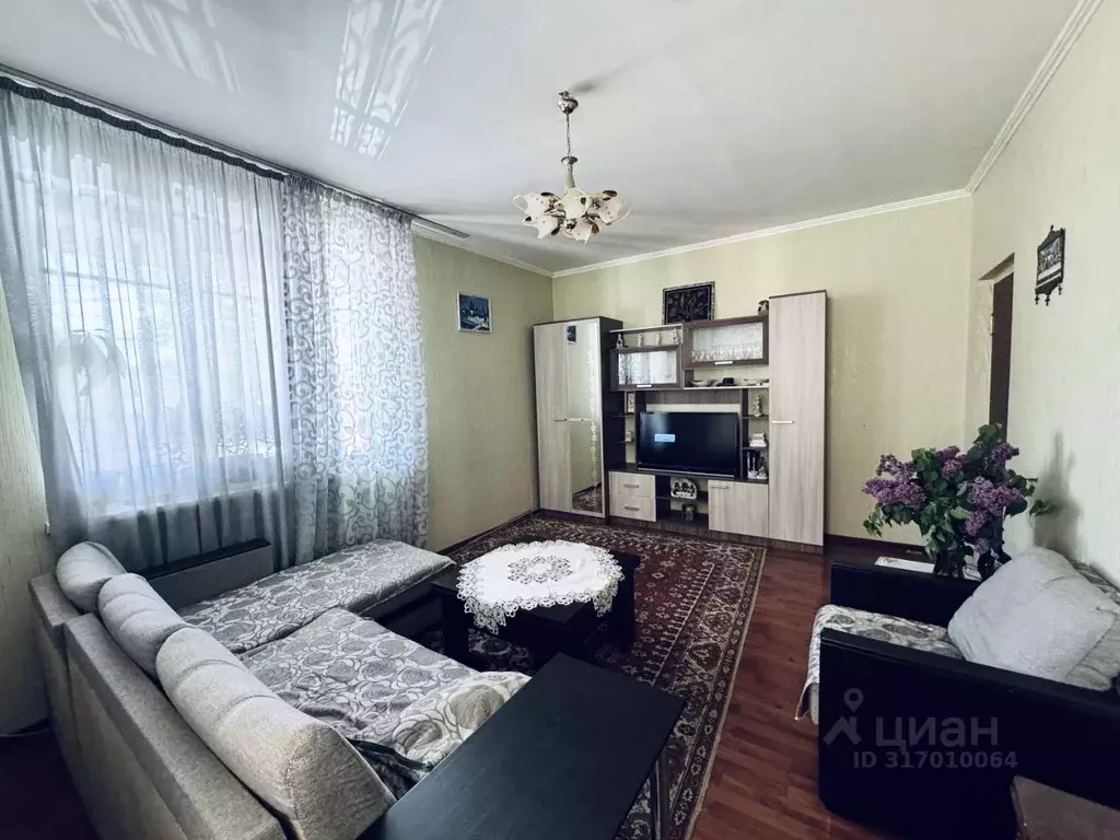 3-к кв. Краснодарский край, Краснодар ул. Сергиевская, 49 (78.7 м) - Фото 1