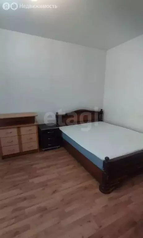 1-комнатная квартира: Брянск, улица Энгельса, 3 (38 м) - Фото 1