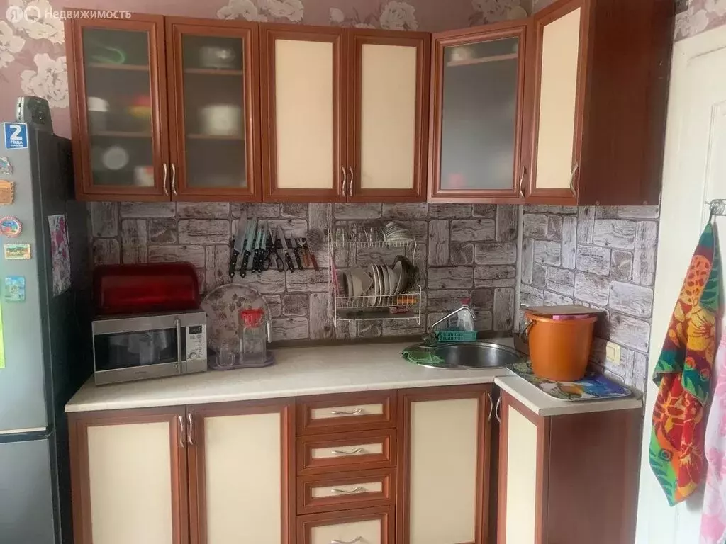 3-комнатная квартира: Ижевск, улица Лесной Хутор, 7 (51.8 м) - Фото 0