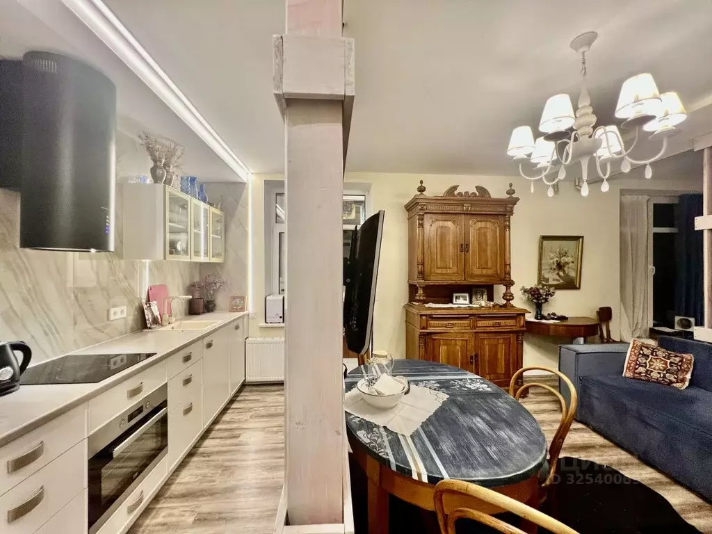 2-к кв. Московская область, Красногорск Опалиха мкр, ул. Пришвина, 3 ... - Фото 0