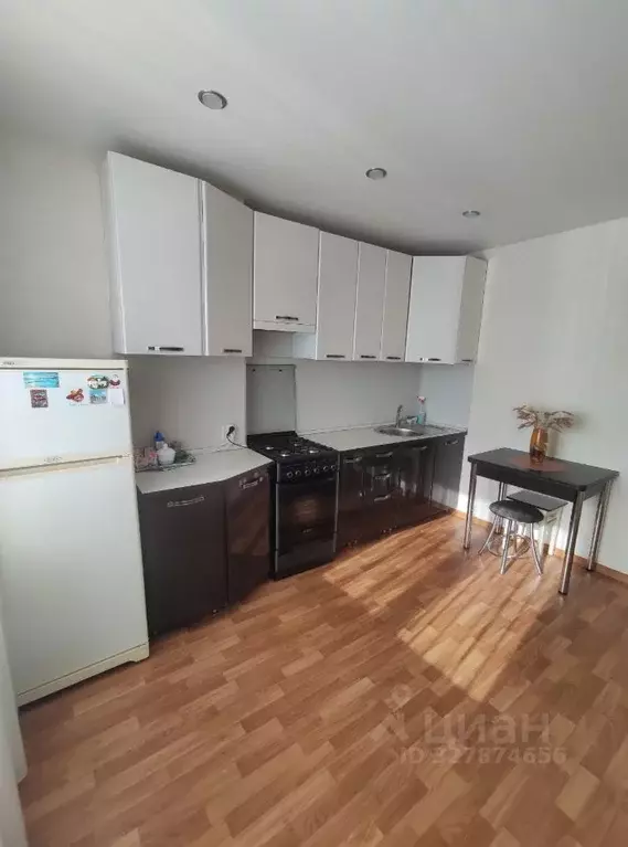 1-к кв. Пензенская область, Пенза ул. Кижеватова, 10 (39.0 м) - Фото 1