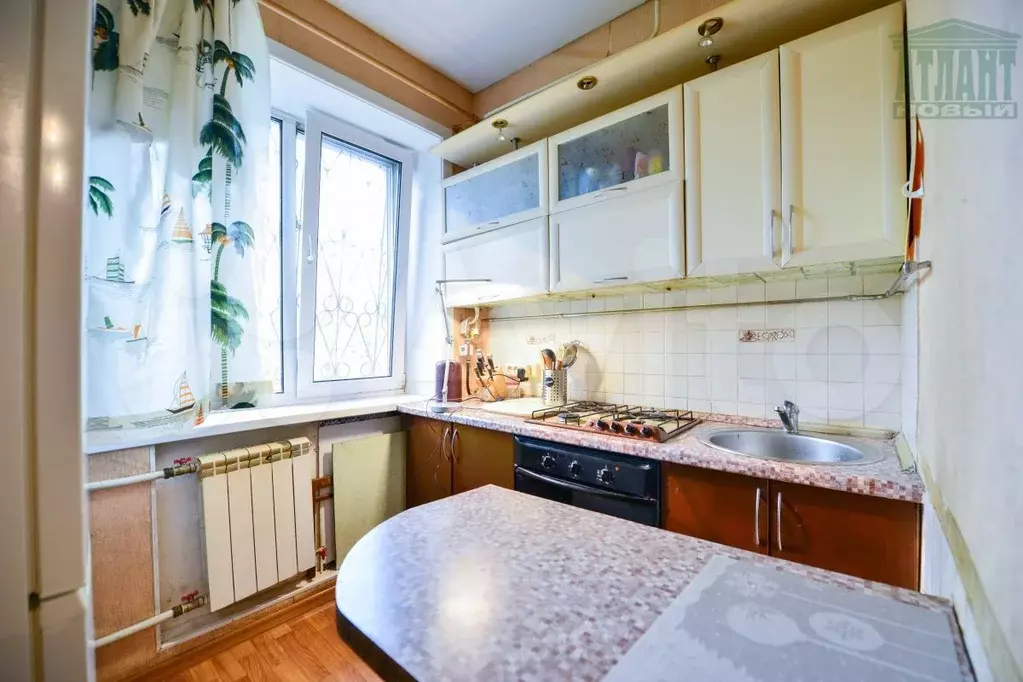 2-к. квартира, 46 м, 1/2 эт. - Фото 0