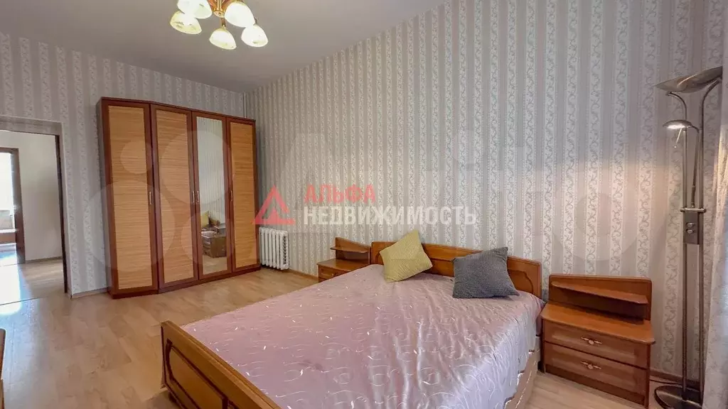 3-к. квартира, 115 м, 2/7 эт. - Фото 1