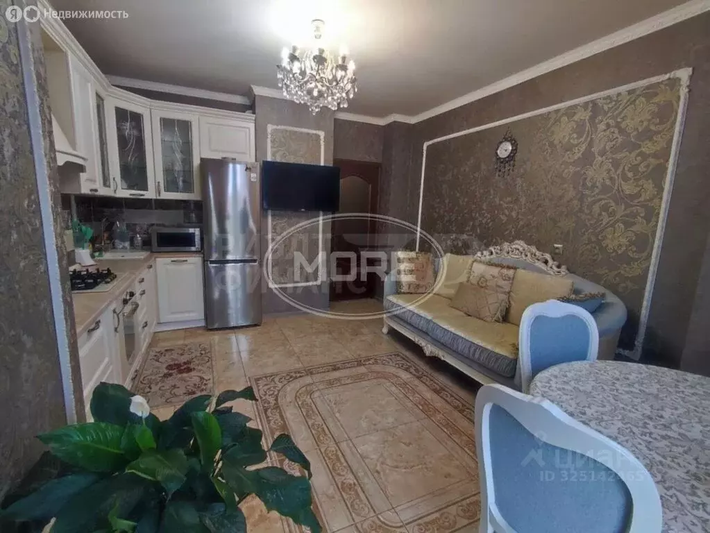 2-комнатная квартира: Калининград, улица Юрия Гагарина, 55Б (72.1 м) - Фото 2