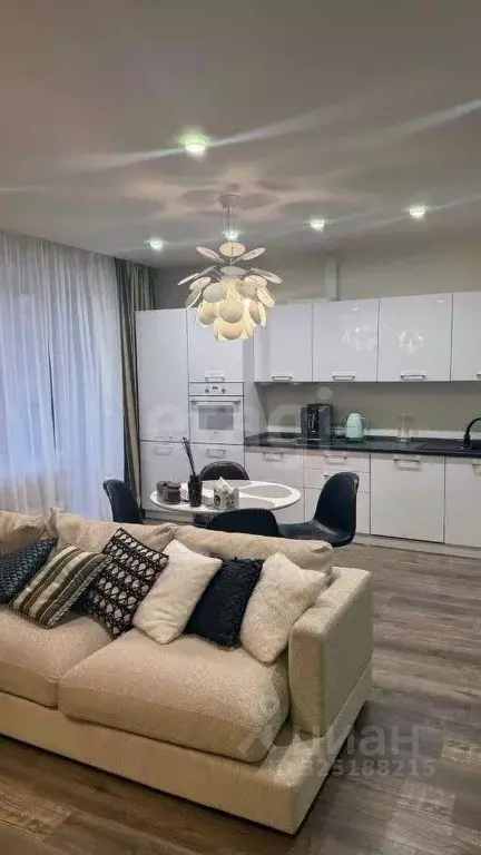 2-к кв. Красноярский край, Красноярск Навигационная ул., 7 (69.9 м) - Фото 1