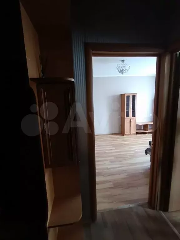 1-к. квартира, 40 м, 4/10 эт. - Фото 1