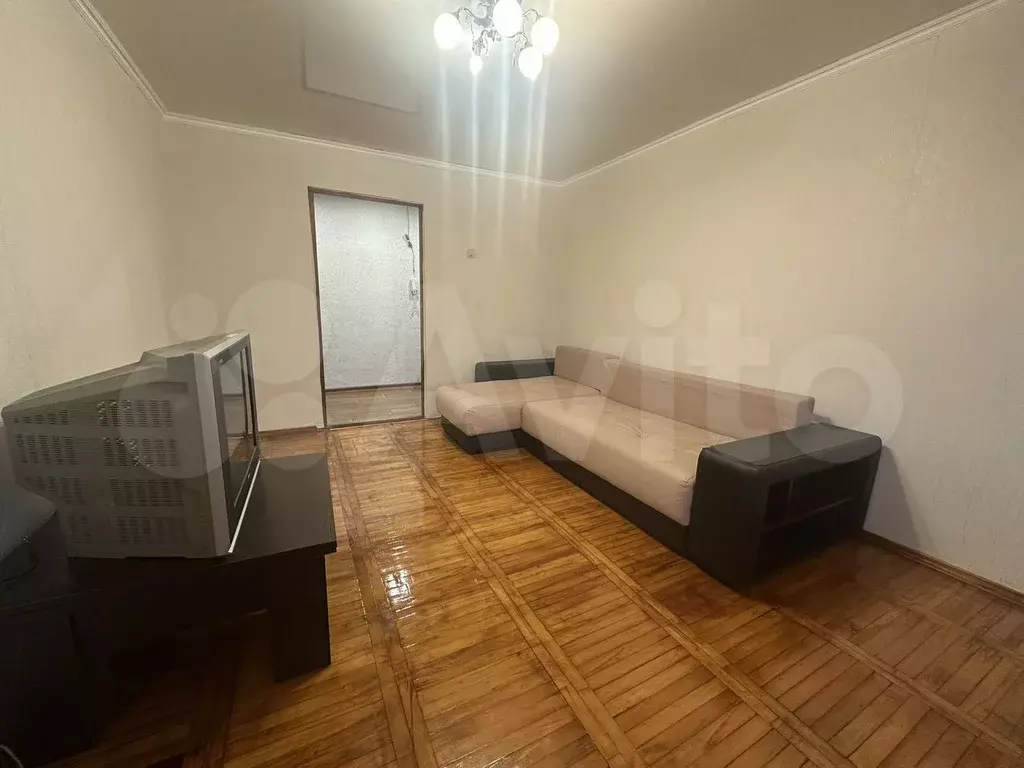 2-к. квартира, 56 м, 5/5 эт. - Фото 1