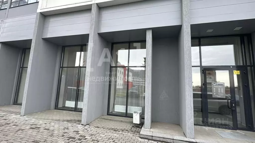 Торговая площадь в Челябинская область, Челябинск наб. Героя России ... - Фото 1