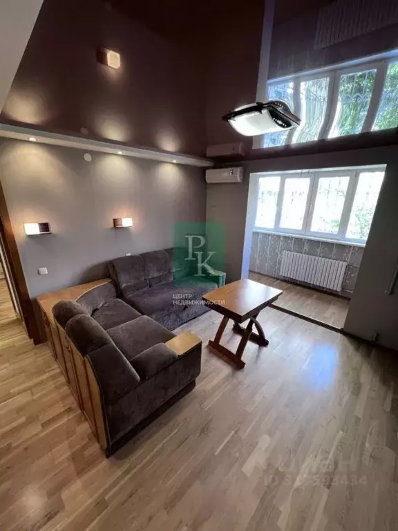 4-к кв. Севастополь ул. Астана Кесаева, 5/3 (76.2 м) - Фото 1