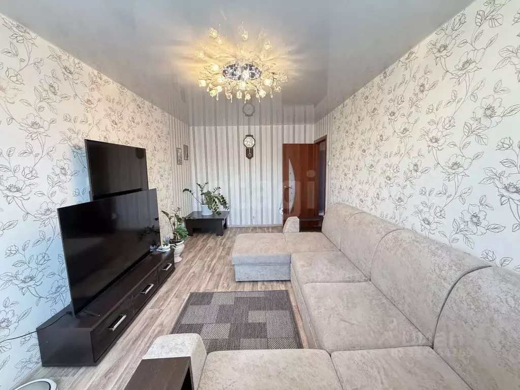 3-к кв. Курганская область, Курган Заозерный жилрайон, 1-й мкр, 20 ... - Фото 1