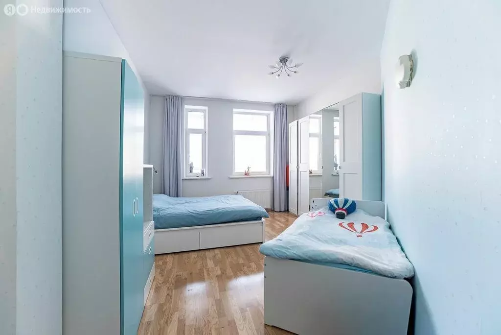 2-комнатная квартира: Екатеринбург, микрорайон Карасьеозёрский-2, ... - Фото 1