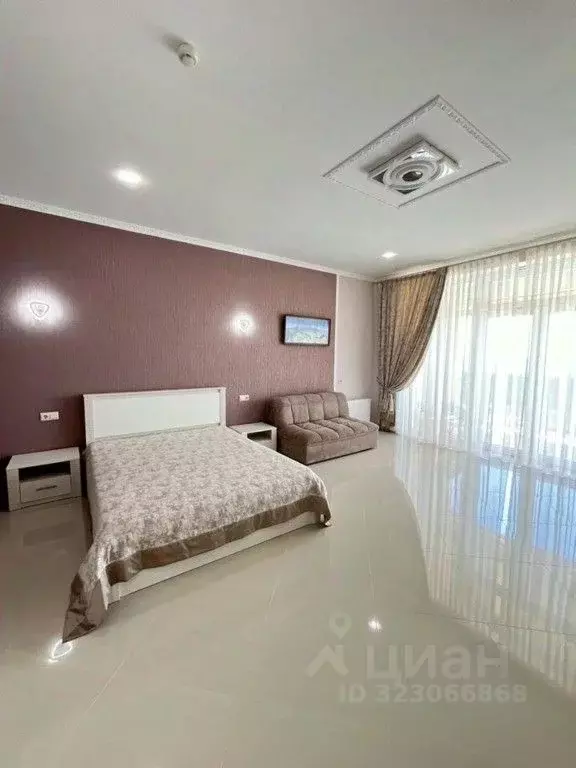 1-к кв. Крым, Евпатория ул. Симферопольская, 2Ф (60.0 м) - Фото 1