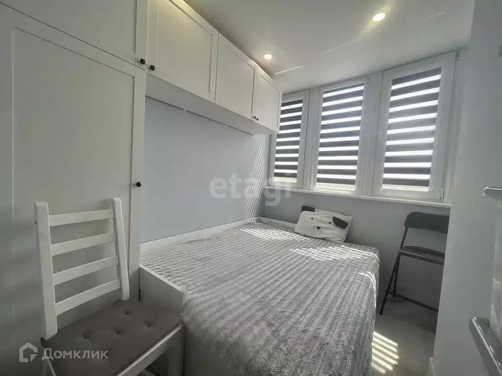 Продаётся 1-к квартира, 64 м - Фото 1
