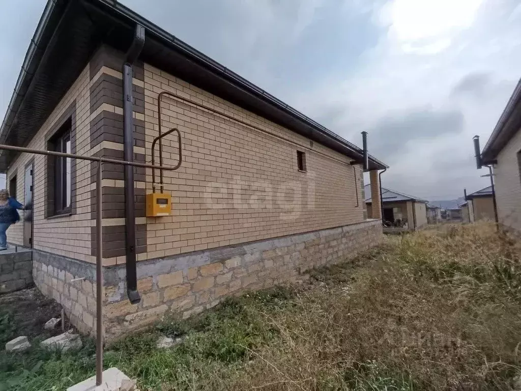 Дом в Ставропольский край, Михайловск Шпаковский район, ул. Вячеслава ... - Фото 2