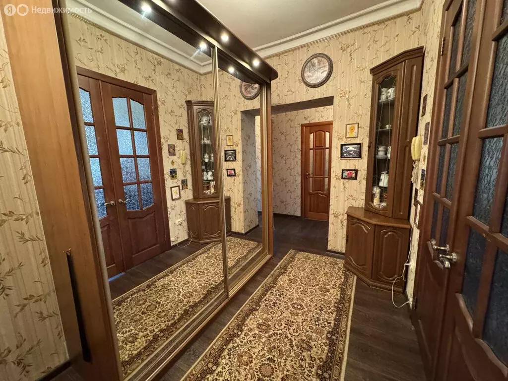 2-комнатная квартира: Омск, проспект Карла Маркса, 22 (58 м) - Фото 1