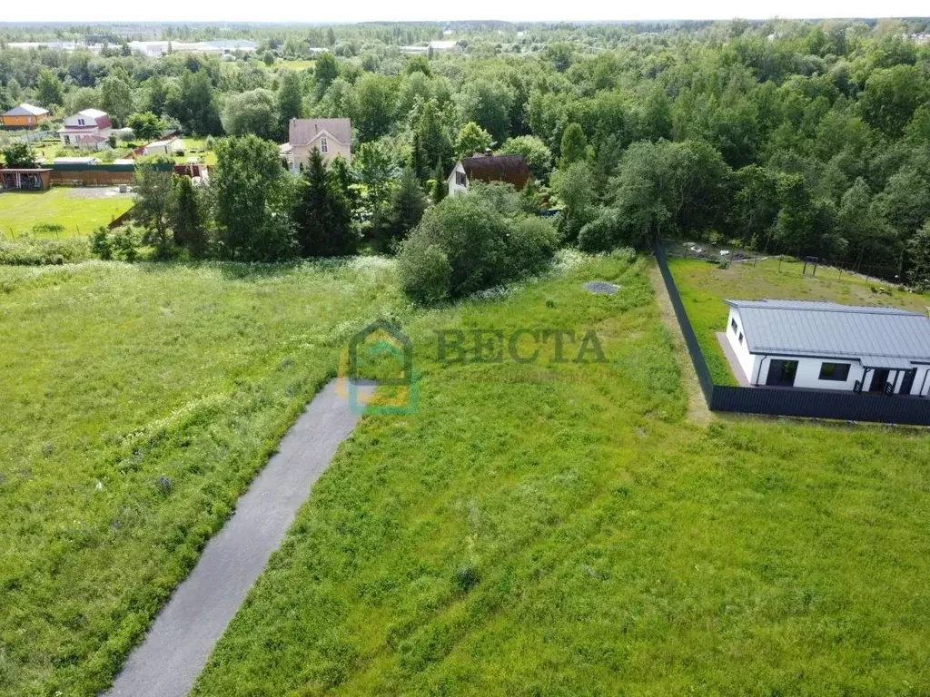 Участок в Ленинградская область, Тосненский район, Никольское ... - Фото 0