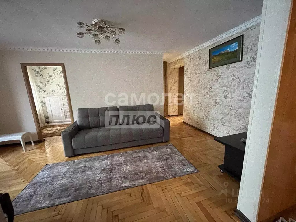 3-к кв. Кабардино-Балкария, Нальчик ул. Мальбахова, 62 (65.0 м) - Фото 1