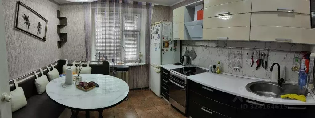 2-к кв. Томская область, Стрежевой Сибирская ул., 26 (53.9 м) - Фото 1