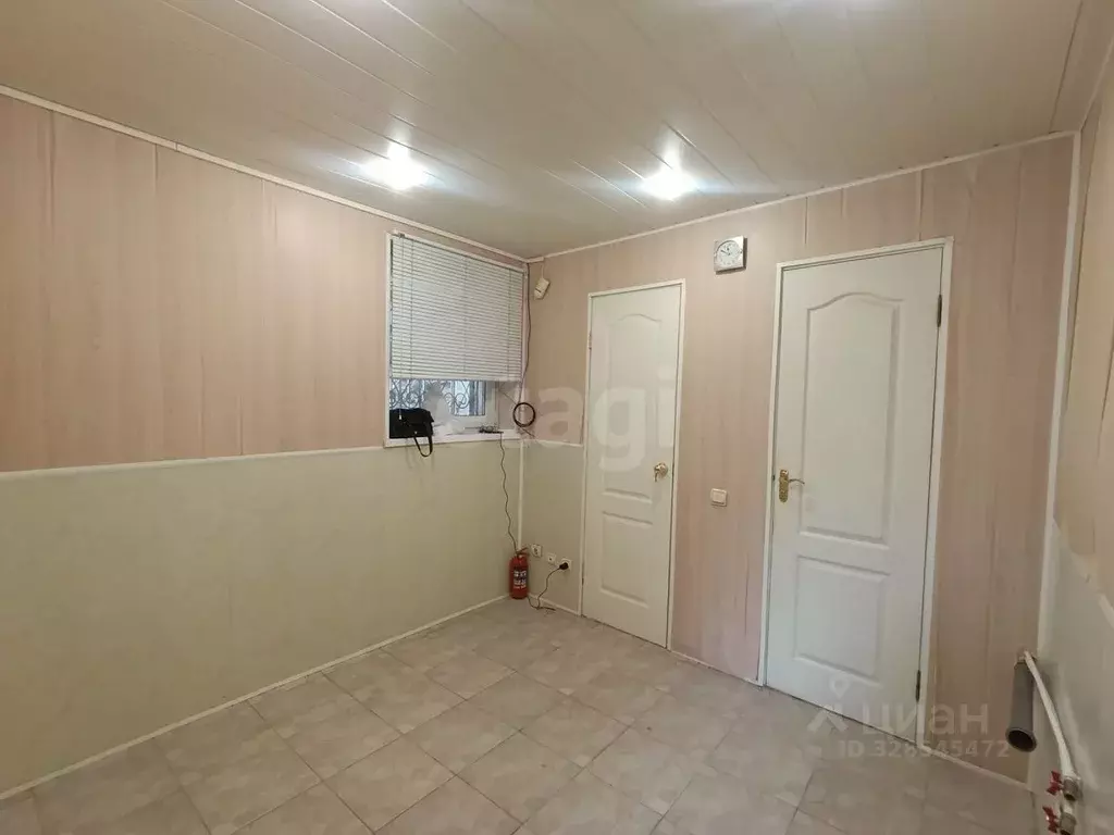 Офис в Крым, Алушта ул. Багликова (21 м) - Фото 1