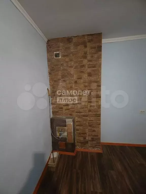 Комната 14 м в 1-к., 1/1 эт. - Фото 1