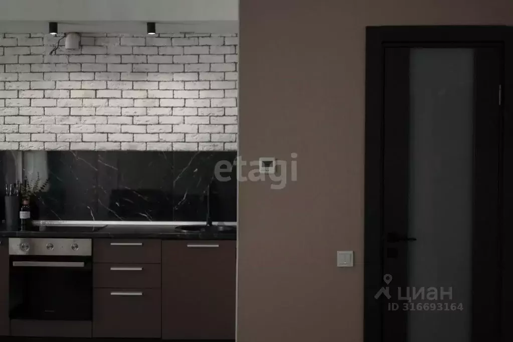 2-к кв. Красноярский край, Норильск наб. Урванцева, 49к1 (52.2 м) - Фото 1