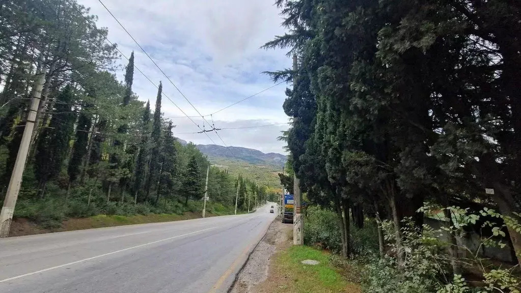 Участок в Крым, Ялта муниципальный округ, Гурзуф пгт ш. Гурзуфское, 1 ... - Фото 1