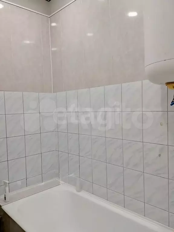 2-к. квартира, 60 м, 2/2 эт. - Фото 1