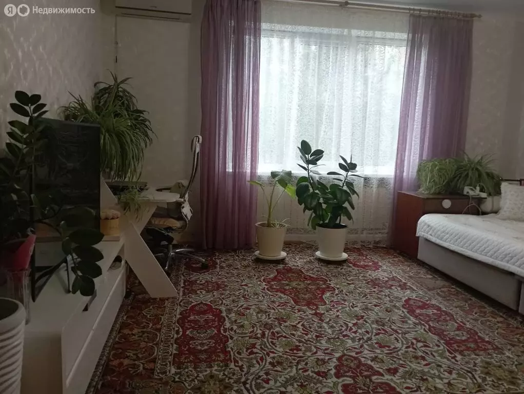 1-комнатная квартира: посёлок городского типа Энем, улица 68-й Морской ... - Фото 0