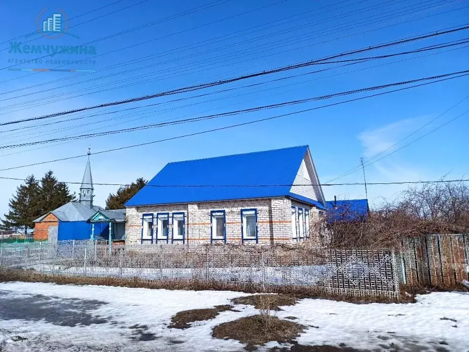 Дом в Ульяновская область, Мелекесский район, Лебяжинское с/пос, с. ... - Фото 1