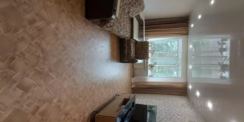 2-к кв. Хакасия, Абакан ул. Маршала Жукова, 52 (50.0 м) - Фото 1