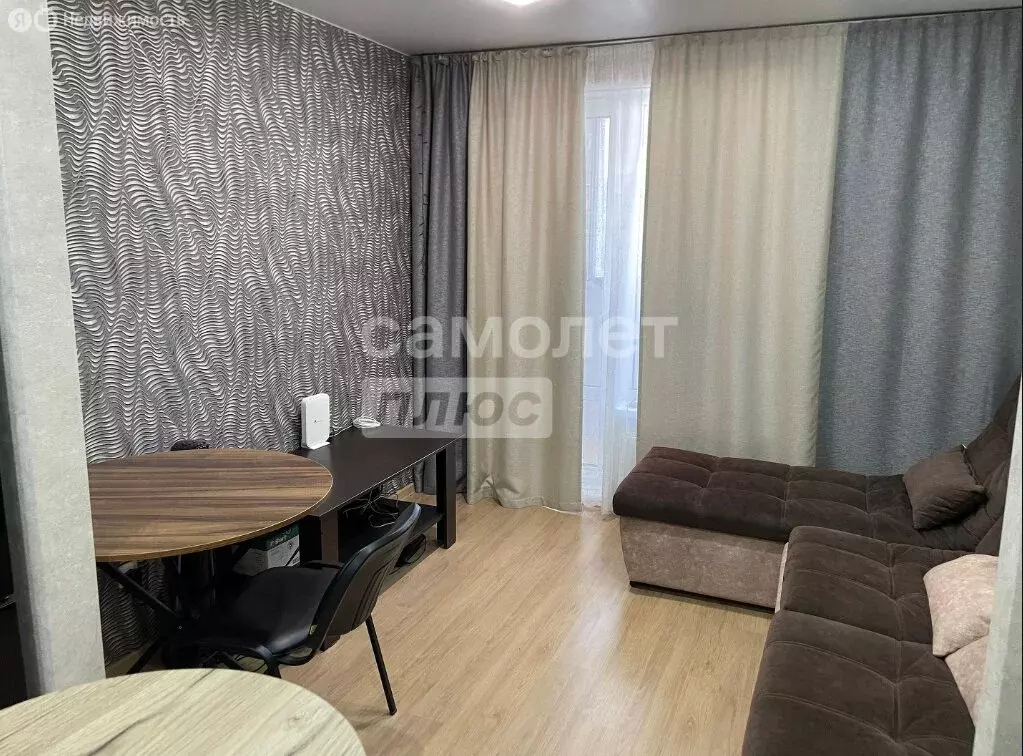 Квартира-студия: Тюмень, улица Вадима Бованенко, 3 (29 м) - Фото 0