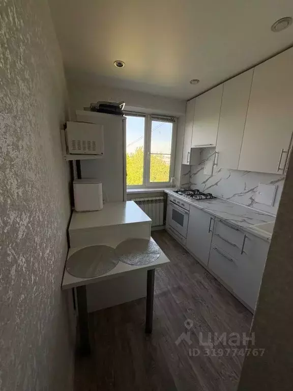 2-к кв. Нижегородская область, Арзамас Зеленая ул., 12 (40.0 м) - Фото 1