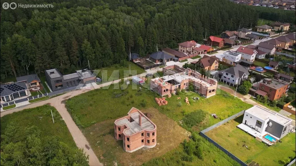 Дом в Мочищенский сельсовет, посёлок Озёрный, 2-й Лесной бульвар ( м) - Фото 0