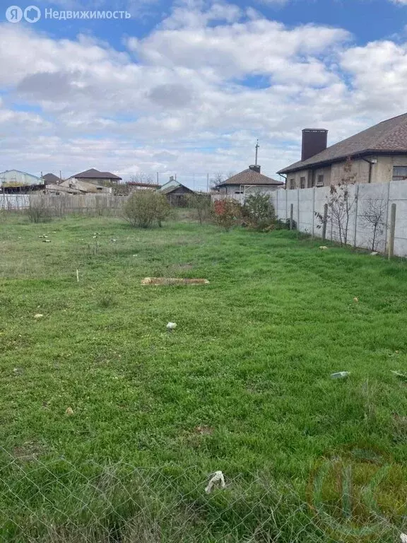 Участок в Уютное, улица Мира, 15 (6.9 м) - Фото 1