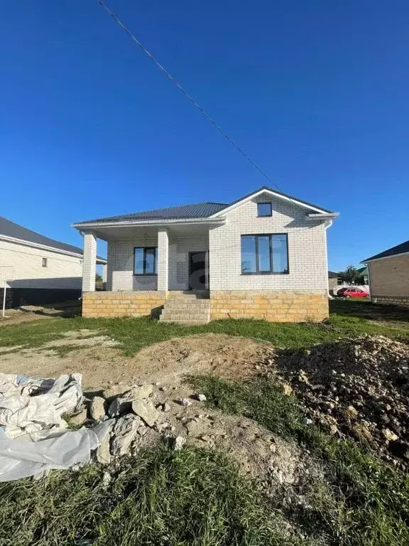 Дом в Ставропольский край, Михайловск Шпаковский район, ул. Мороза, 93 ... - Фото 1